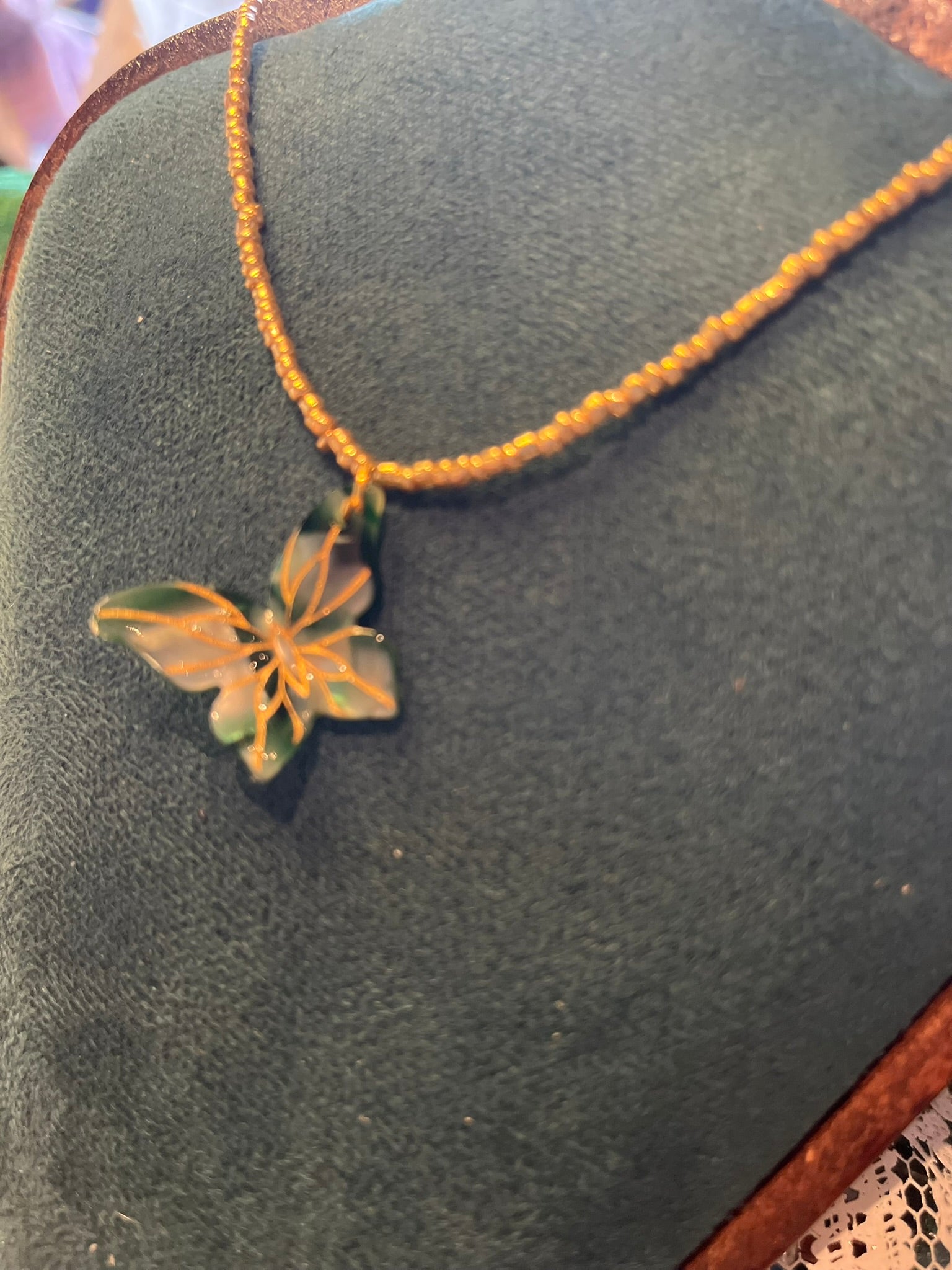 Collier "Papillon Doré"