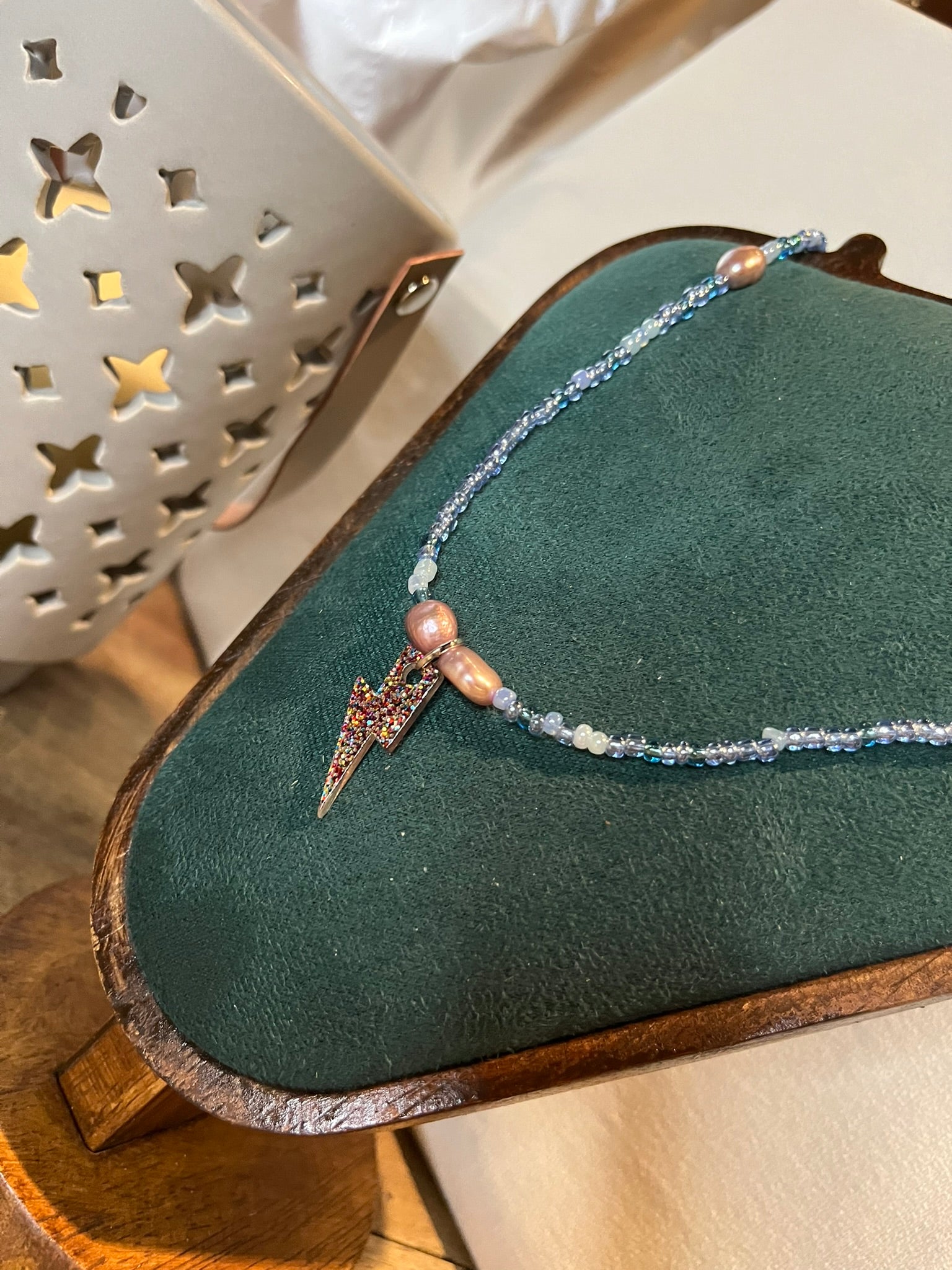 Collier "Éclair Givrée"